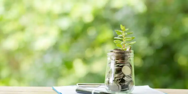 Ilustrasi Green Finance - Pratama Institute Ilustrasi Green Finance
