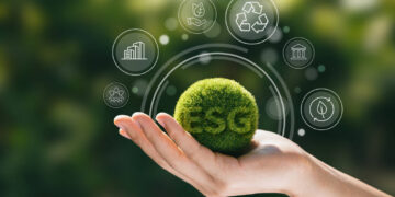 GCG Tangguh, ESG Tumbuh: Strategi Bisnis di Era Transisi Hijau