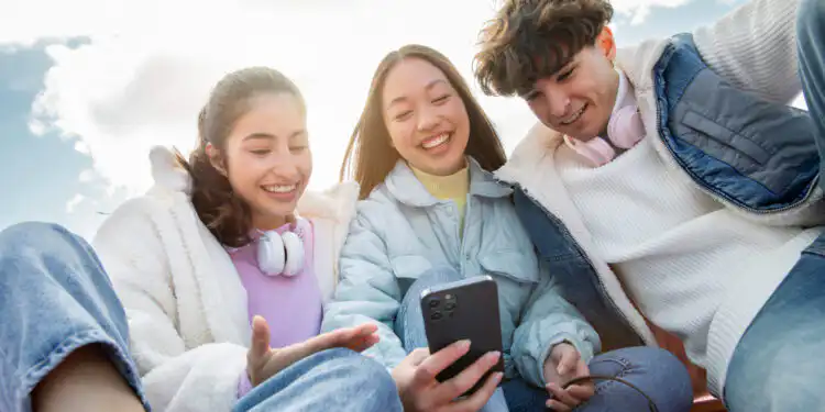 Ilustrasi penetrasi Gen Z terhadap pasar - Pratama Institute Ilustrasi penetrasi Gen Z terhadap pasar